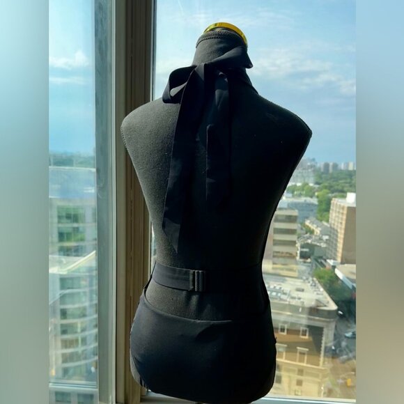 🆕 ZIMMERMANN 🧿 NWOT Anneke Halter One Piece Bathing Suit, Noir - Sz 1 - US 4/6 - Picture 5 of 16